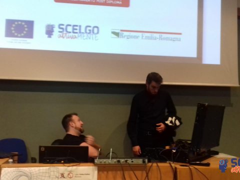 Teatro educativo - 4 Dicembre 2019