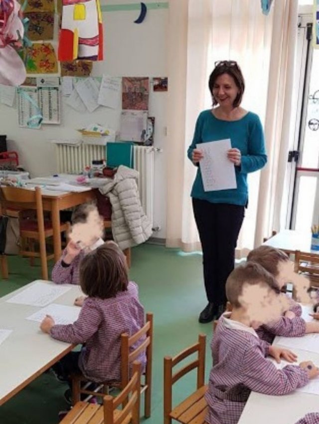 Educatore del gesto grafico