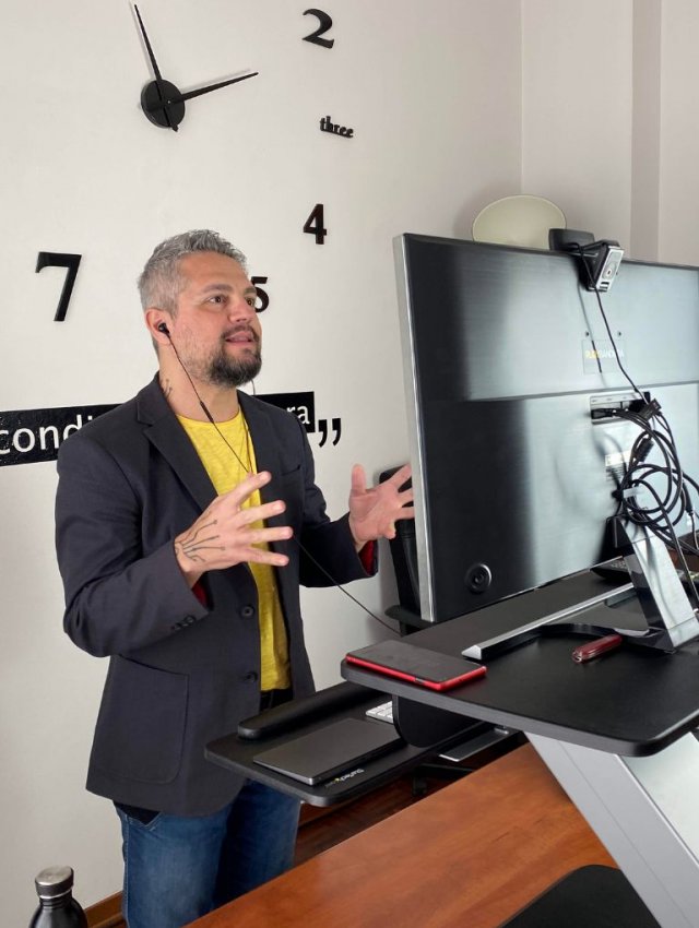 Creator e divulgatore