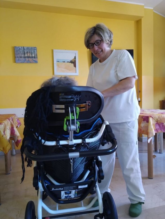 OSS (Operatore Socio Sanitario)